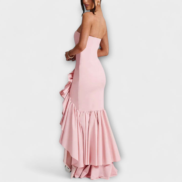 Zuri - Rosa Off-Shoulder-Maxikleid mit Rüschen