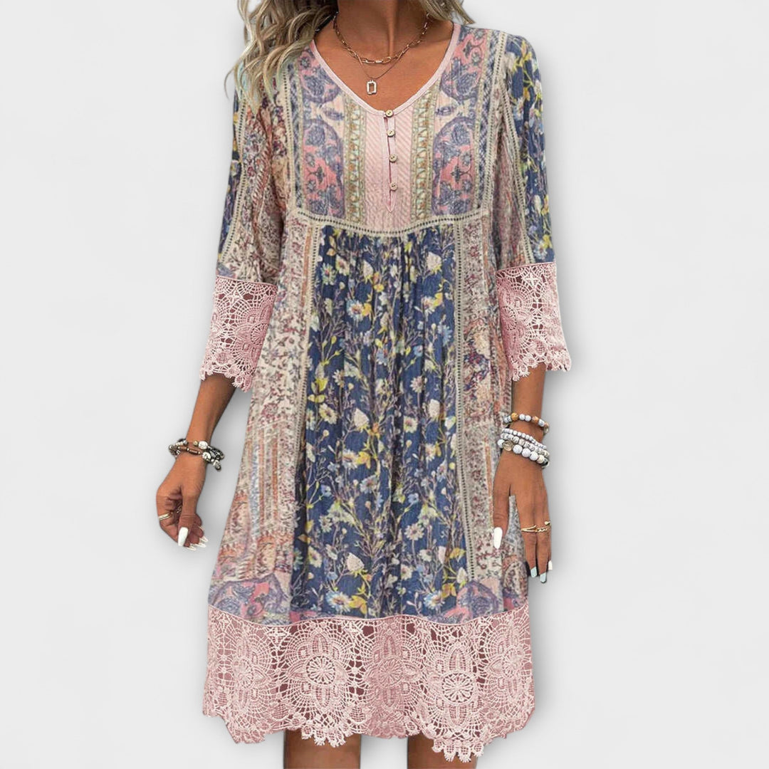 Casey - Boho-Kleid mit Spitze und Vintage-Blütenmuster