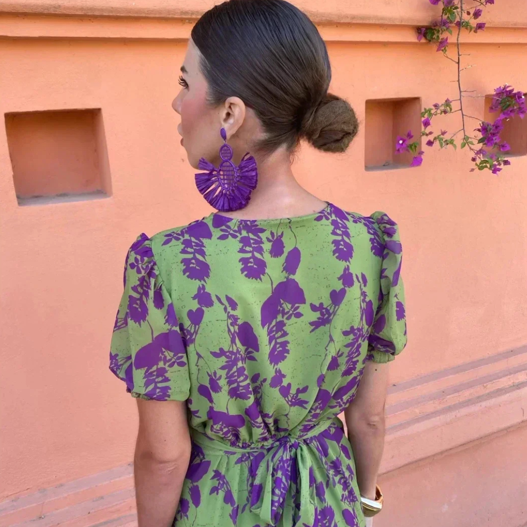 Zoé - Grünes Maxikleid mit lila Blütenmuster