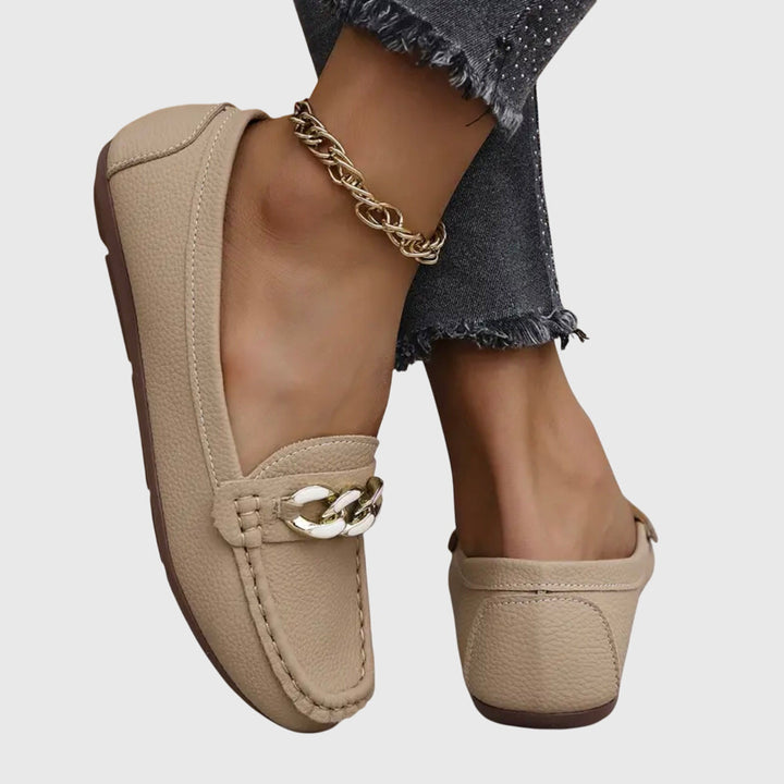 Melissa | Leder-Loafer mit Kettendetail für Damen