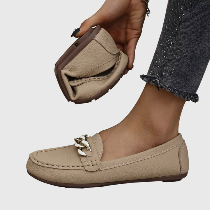 Melissa | Leder-Loafer mit Kettendetail für Damen
