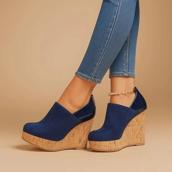 Augusta | Plateau-Keilstiefeletten mit seitlichen Cut-outs für Damen
