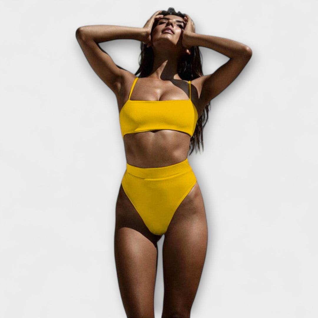 Saar - Minimalistischer geripter Bikini