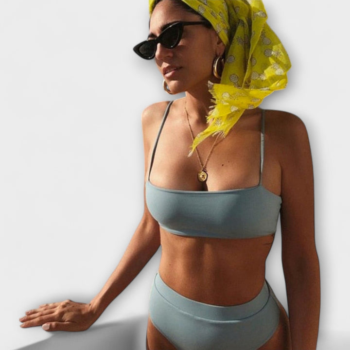 Saar - Minimalistischer geripter Bikini