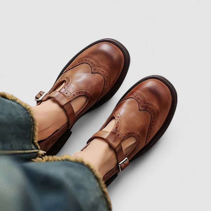 Irmgard - Klassische Riemchen-Halbschuhe