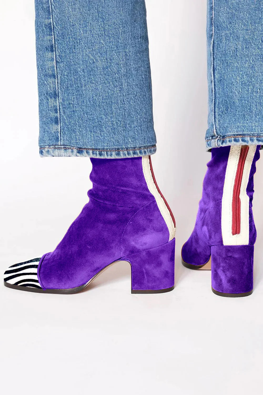Fabienne | Wildleder-Stiefeletten mit eckiger Spitze, Blockabsatz und Kontraststreifen für Damen