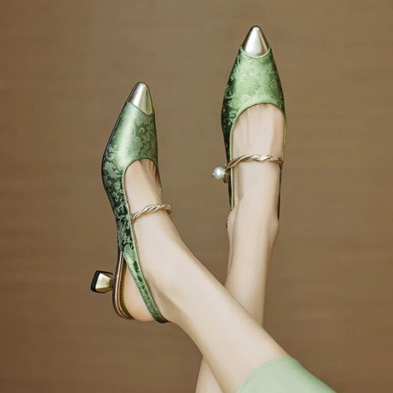 Margarete – Slingback-Pumps mit Perlenriemchen