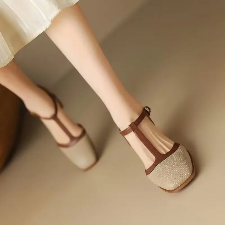 Helene – Zweifarbige T-Steg-Schuhe mit Blockabsatz