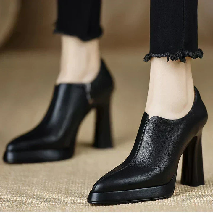 Lina – Stiefeletten mit Blockabsatz und Plateau