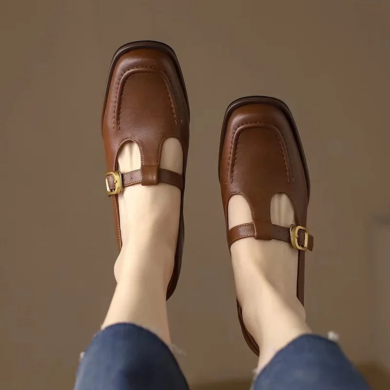 Emilia – T-Steg-Schuhe im Retro-Stil mit Blockabsatz
