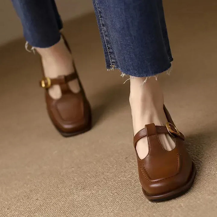 Emilia – T-Steg-Schuhe im Retro-Stil mit Blockabsatz