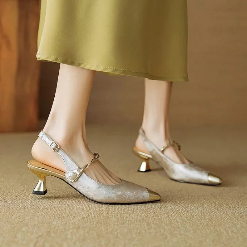 Margarete – Slingback-Pumps mit Perlenriemchen