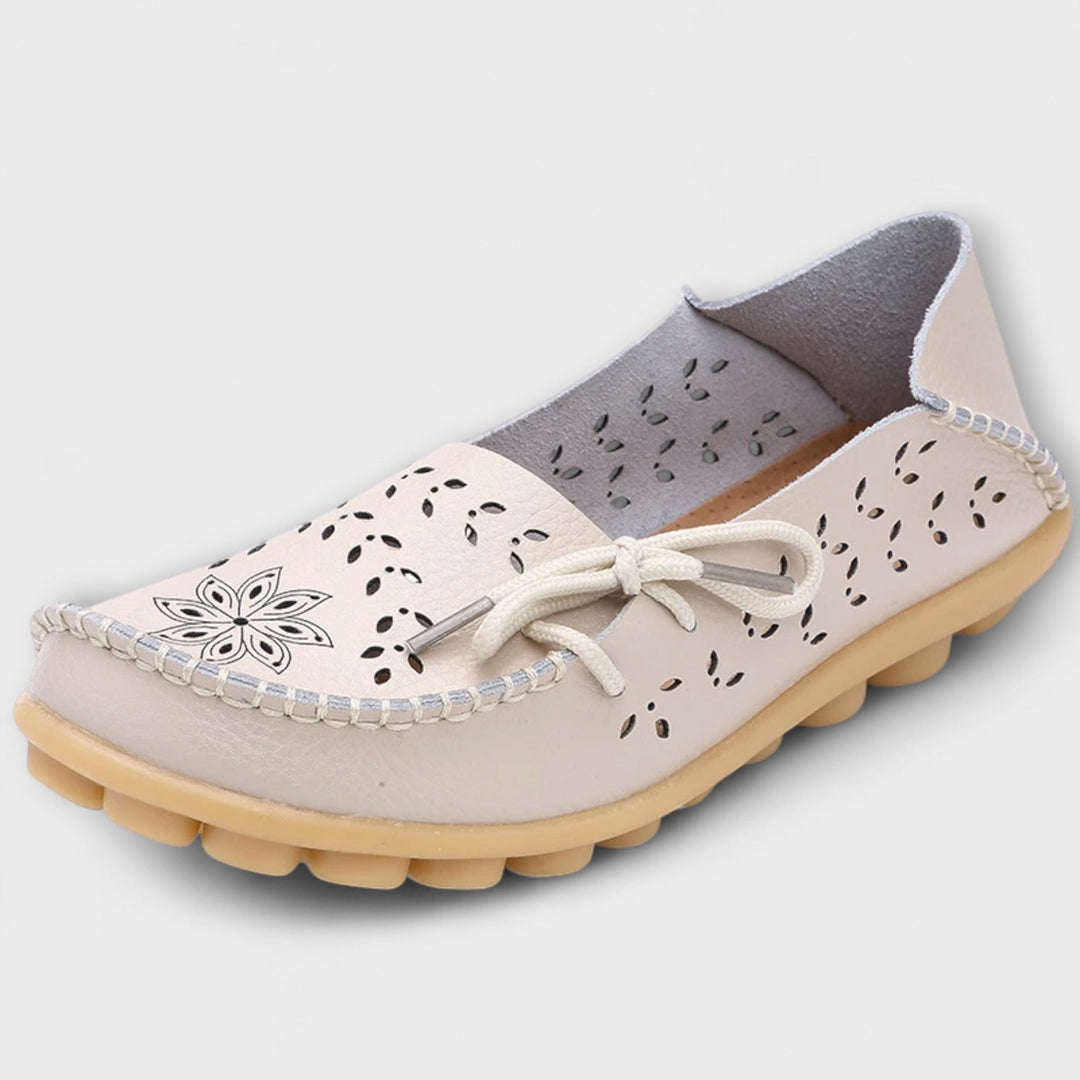 Notburga - Weisse Slip-on-Mokassins