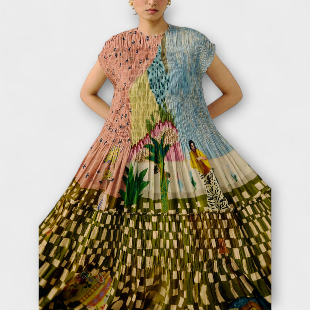 Amara - Plissiertes Maxikleid mit Animal-Print