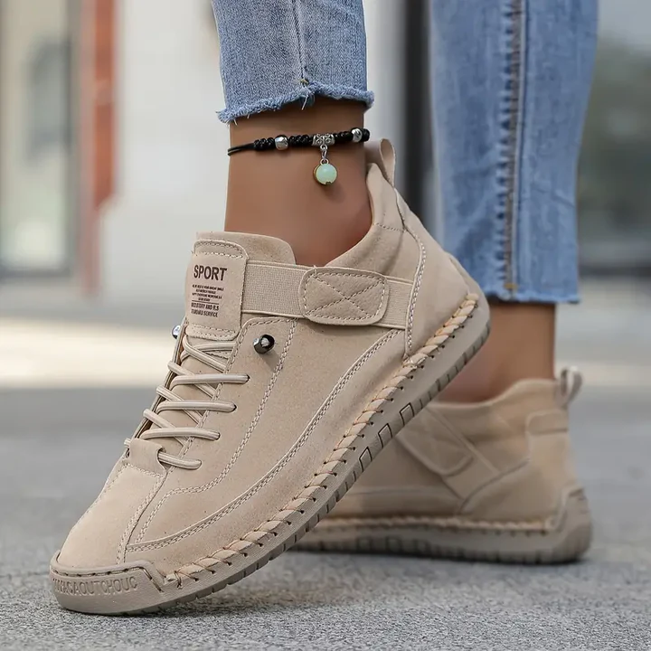 Alceste | Canvas-Sneakers mit Schnürung und Ziernähten für Damen
