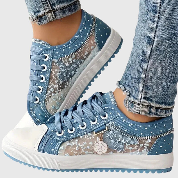 Elena | Plateau-Sneakers mit Schnürung und gepunktetem Stoff für Damen