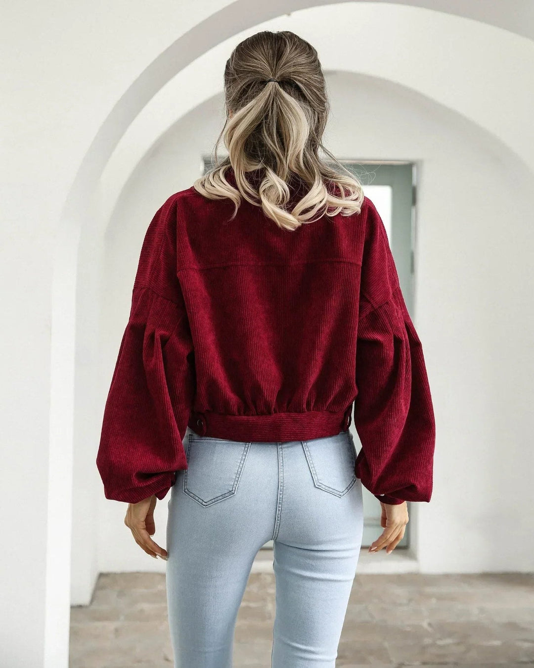 Brielle | Kurze Cord-Bomberjacke mit Knopfleiste für Damen