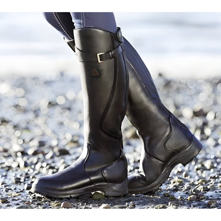 Cataleya | Kniehohe Reitstiefel aus Leder mit Schnallenriemen für Damen