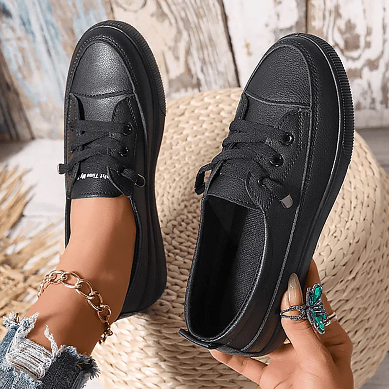 Cora | Weisse Low-Top-Sneakers aus Leder mit Schnürung für Damen