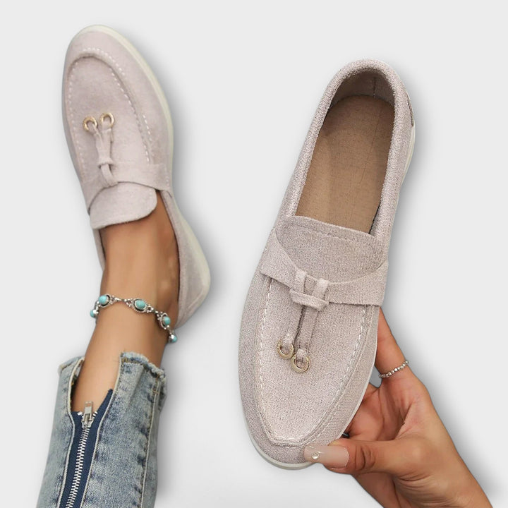 Gerlinde - Elegante Beige Slipper