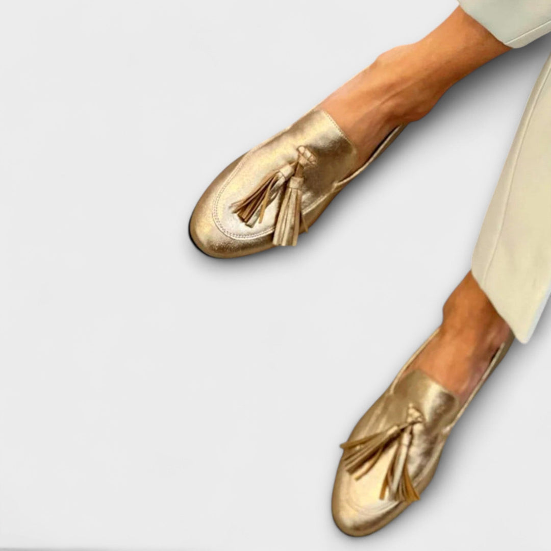 Edelgard - Goldene Slipper mit Quasten