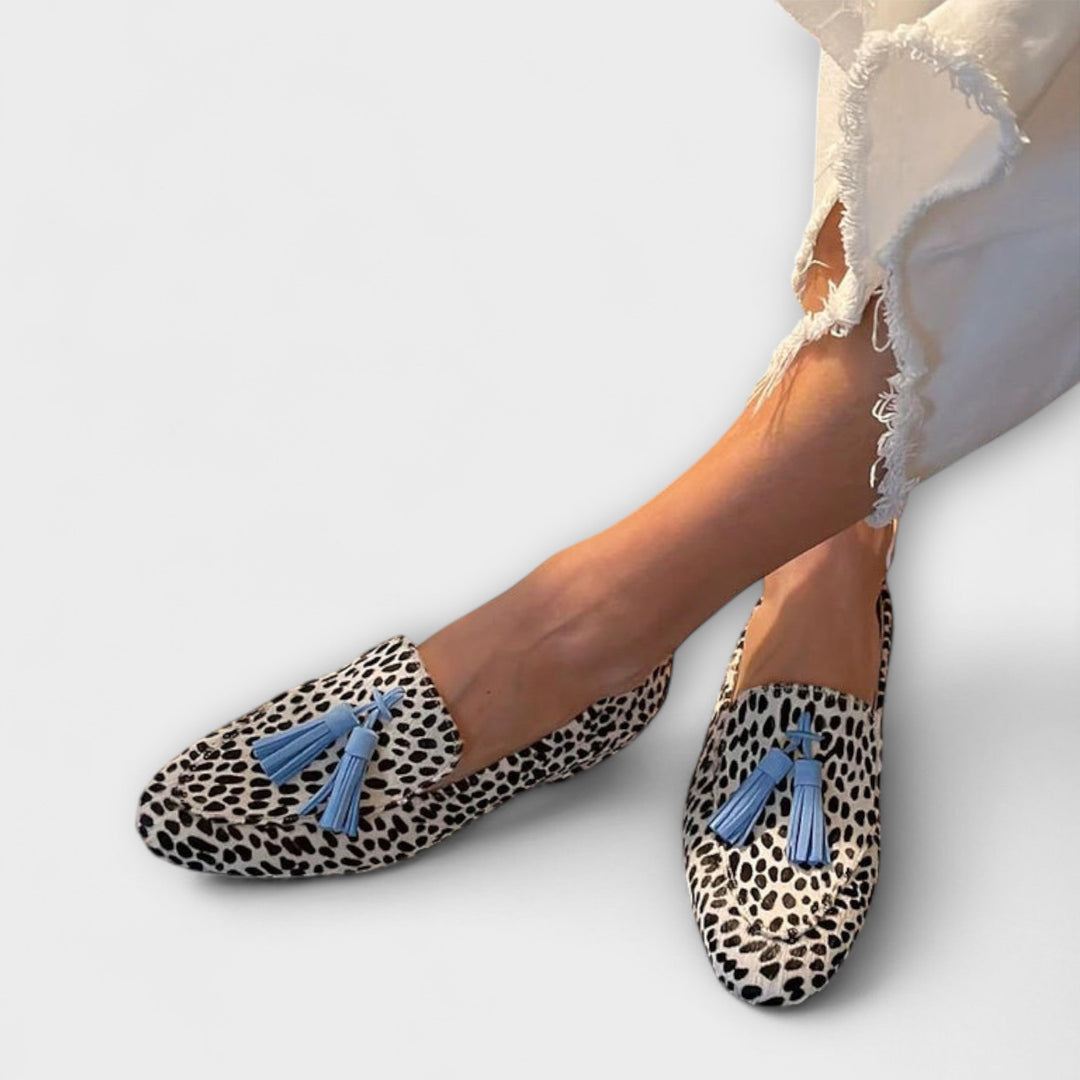 Reinhild - Leoparden-Slipper mit Spitze