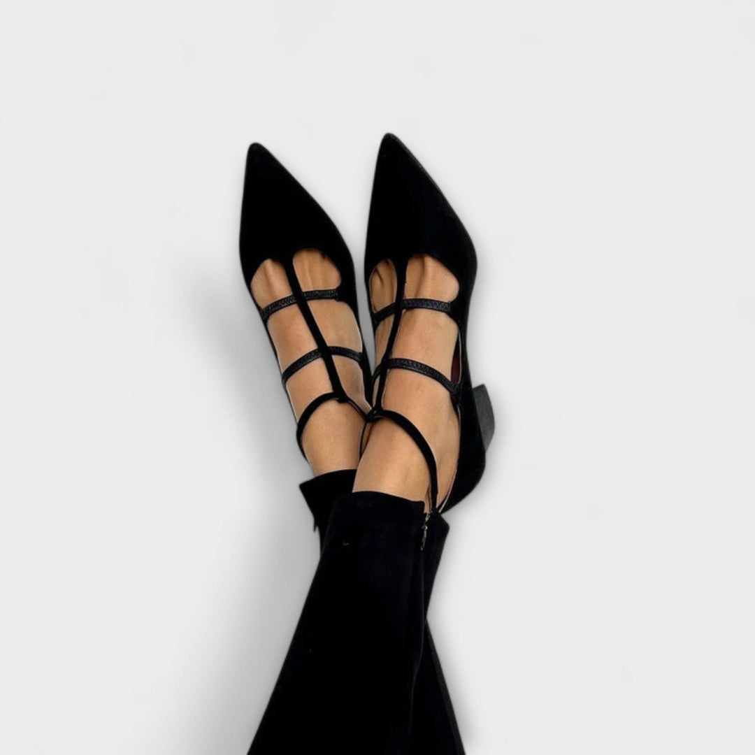 Adelinde - Schwarze Schnür-Pumps