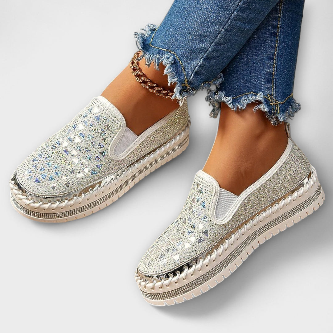 Walburga - Espadrille-Slipper mit Strass