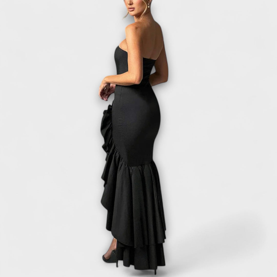 Zuri - Rosa Off-Shoulder-Maxikleid mit Rüschen