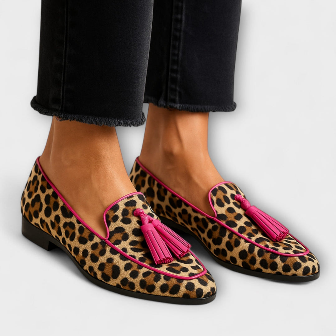 Ottilie - Leoparden-Slipper mit Quasten