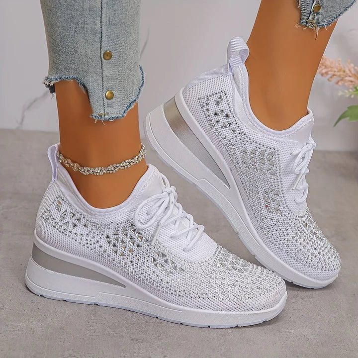 Fleur | Sneakers mit Strasssteinen und Schnürung für Damen