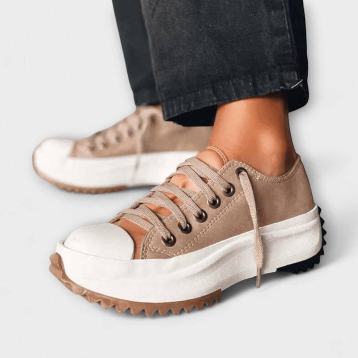 Trautlinde - Trendige Plateau-Schnürschuhe