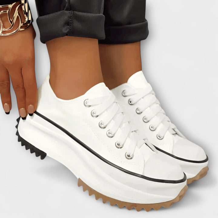 Trautlinde - Trendige Plateau-Schnürschuhe