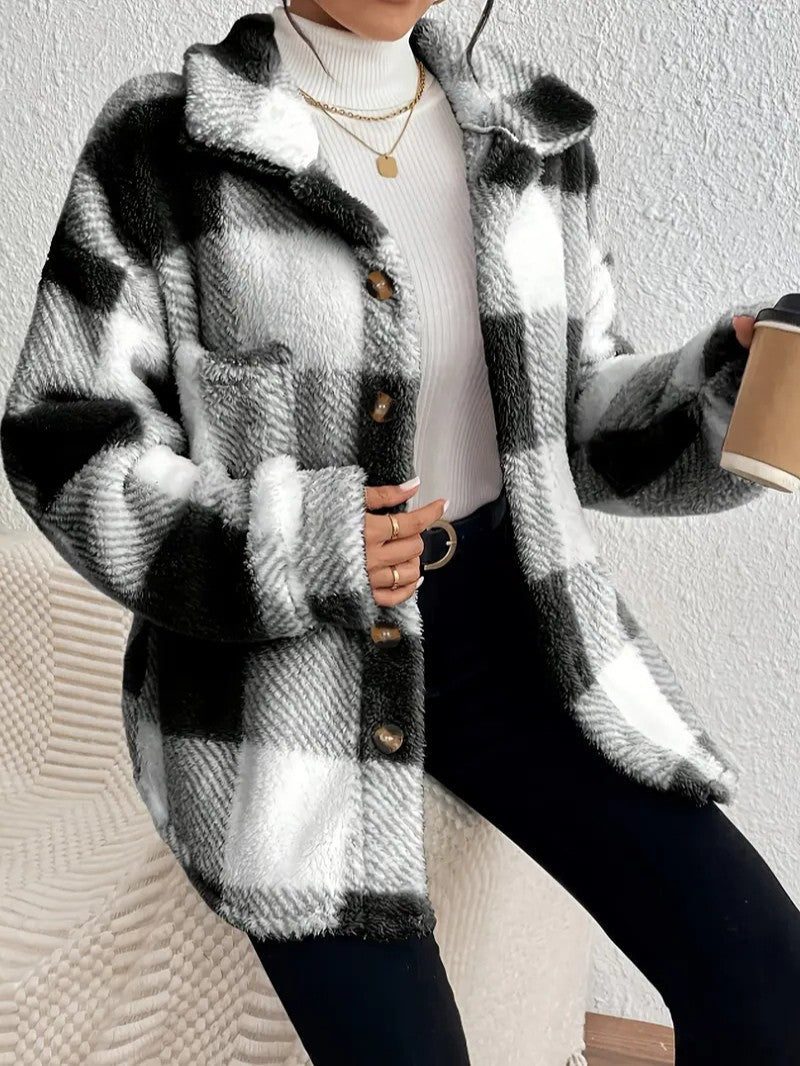 Maurelle | Karierte Oversized-Jacke aus weichem Flausch mit Knopfleiste für Damen