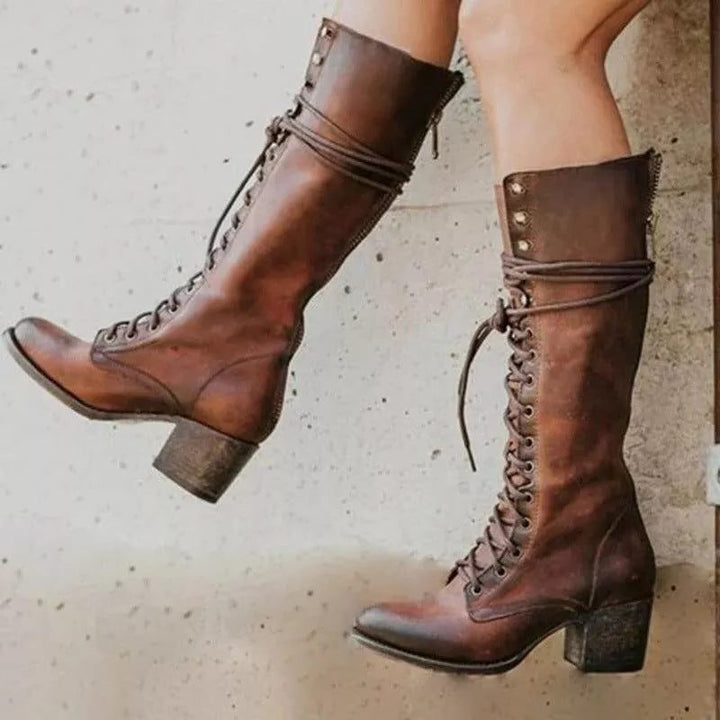 Ursula | Kniehohe Combat-Schnürstiefel mit Blockabsatz und Strickkragen für Damen
