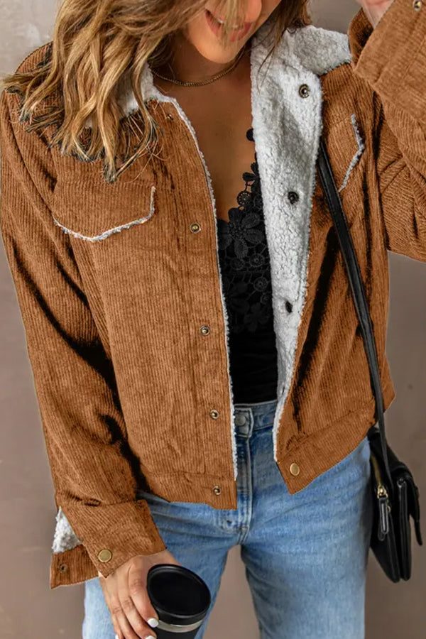 Xanthe | Kurze Cordjacke mit Reverskragen für Damen